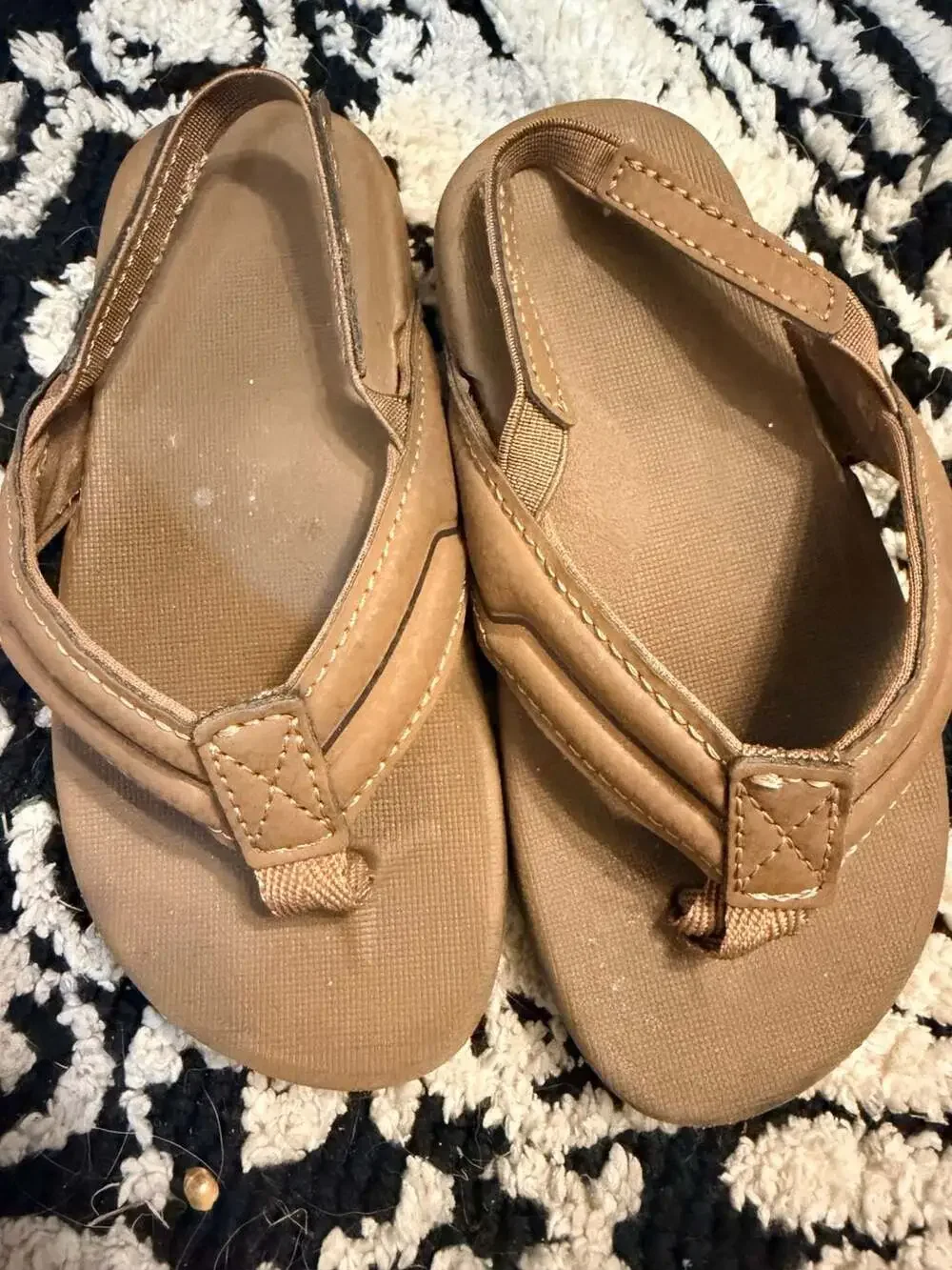 Wonder Nation Toddler Boys Brown Casual Flip Flop Sandals with Back Strap